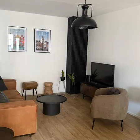 דירה Vieux-lille - 2 Bedrooms - Balcony - 3 People ליל